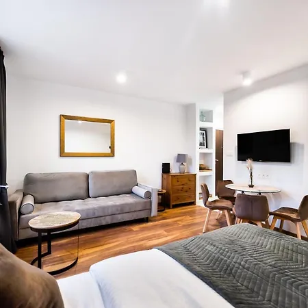 Zoliborz Elite By Bookinghost Appartement Warschau