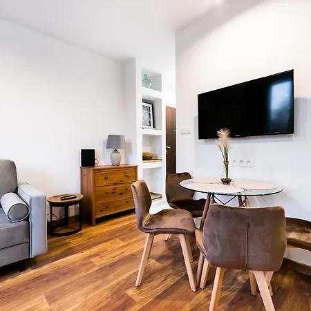 Apartmán Zoliborz Elite By Bookinghost